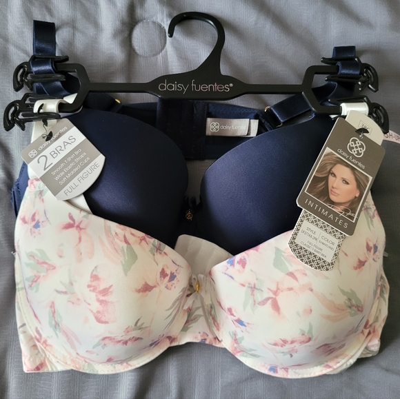 Daisy Fuentes Full Figure T-Shirt Push Up Bras (2 pk), Ivory & Navy, Sz 38C - Picture 3 of 6